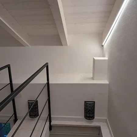 La Porta Dell'eden Sopra Penzion 3*