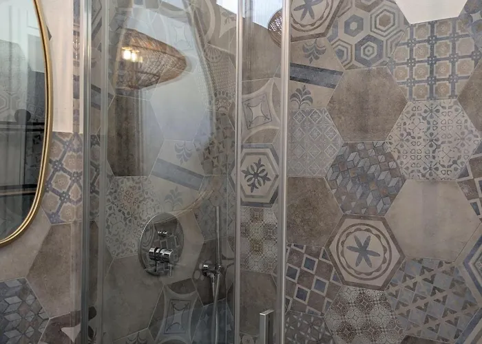 La Porta Dell'eden Sopra بيت ضيافة